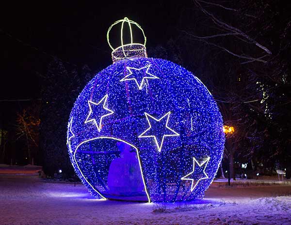Новогодний декор в Рязани
